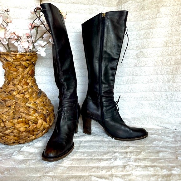 All Mine Italian Leather Boots - Picture 3 of 16